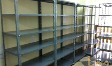 Ưu điểm và tận dụng kệ thép V lỗ trong cuộc sống