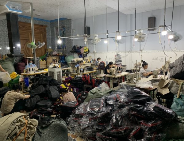 Kinh nghiệm chọn đơn vị may túi vải không dệt uy tín