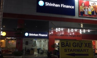 Kết hợp decal 3M với các vật liệu khác để tạo bảng hiệu ấn tượng