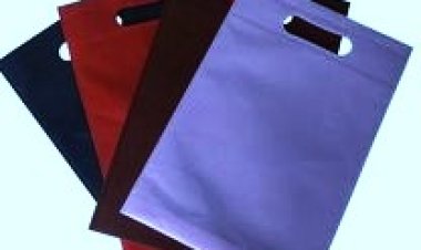 Túi vải không dệt giá rẻ có thực sự đáng mua?