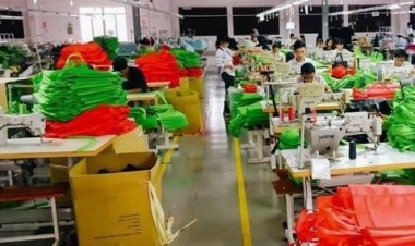 Đặt túi tại xưởng may túi vải không dệt có thật sự rẻ hơn?