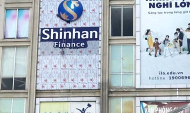 Decal 3M trong thiết kế biển hiệu quảng cáo tối giản mà sang